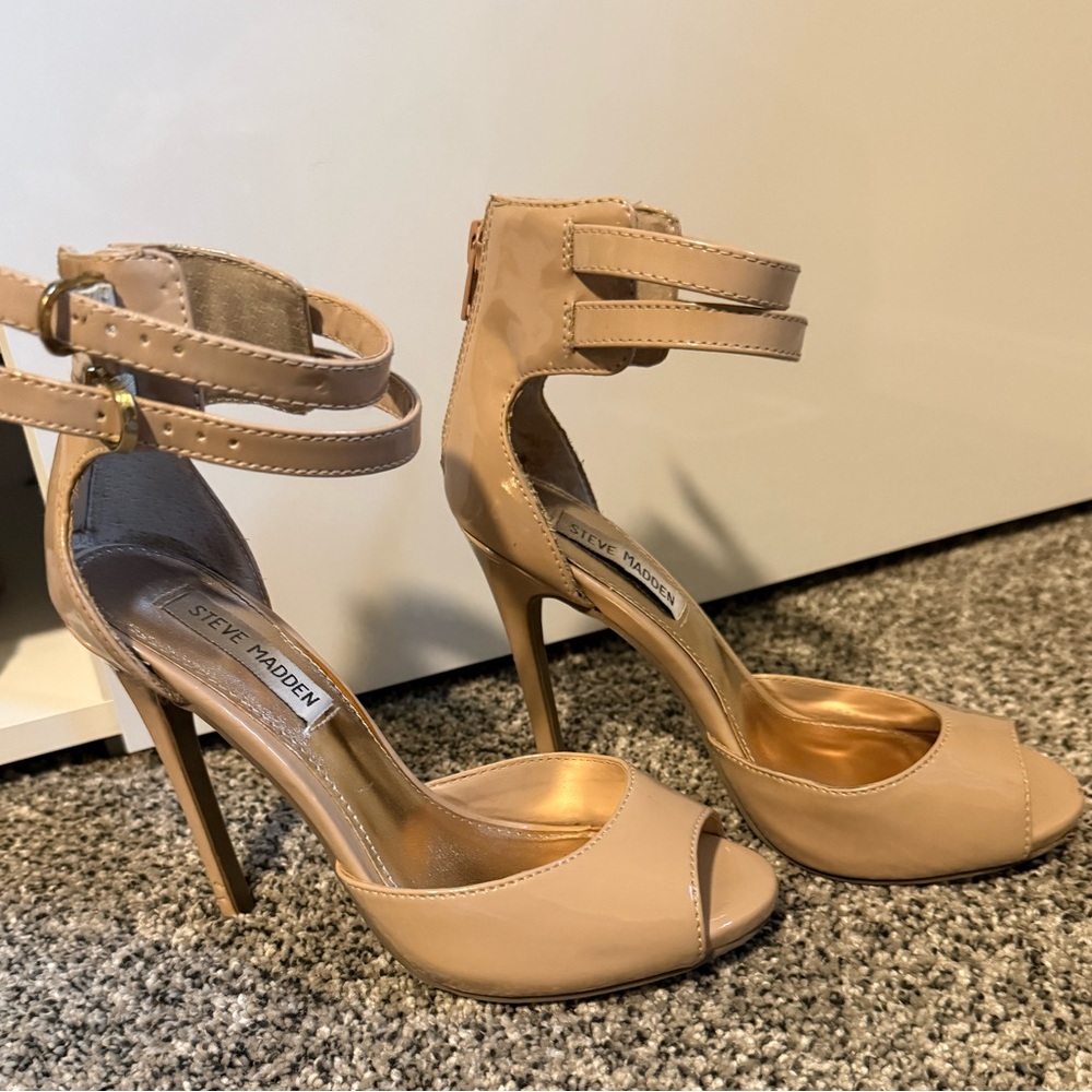 Steve Madden Nude Ankle Strap Heels